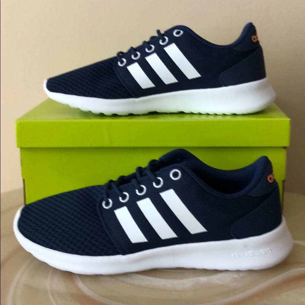 NIB women’s Adidas cloudfoam memory footbed  shoes - Picture 2 of 8